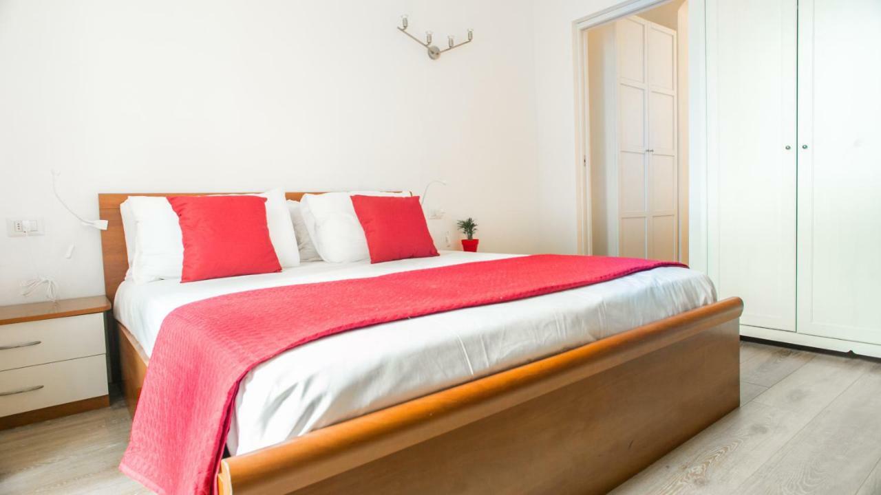 Likehome Milano - Via Crema Luaran gambar