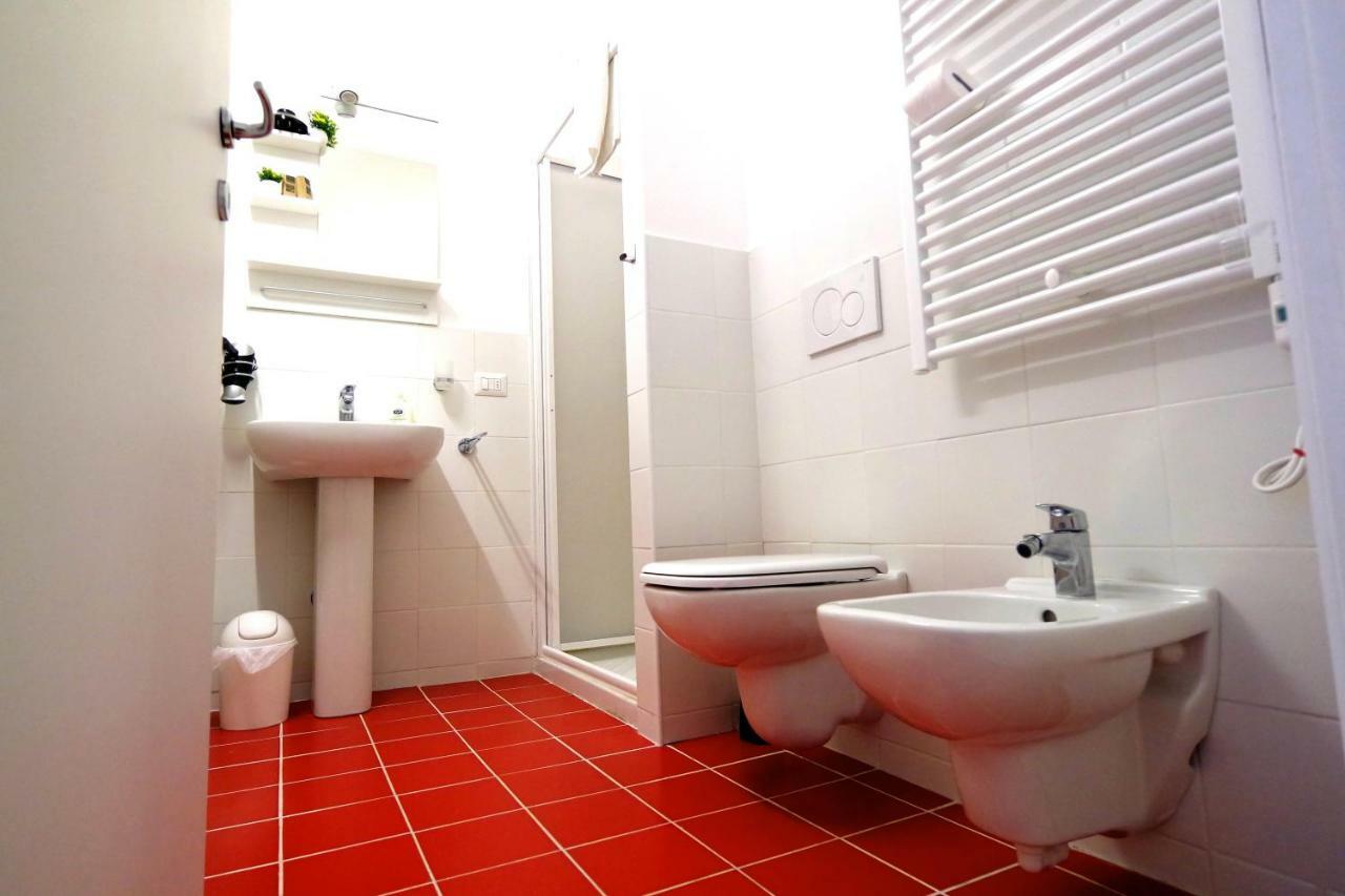Likehome Milano - Via Crema Luaran gambar